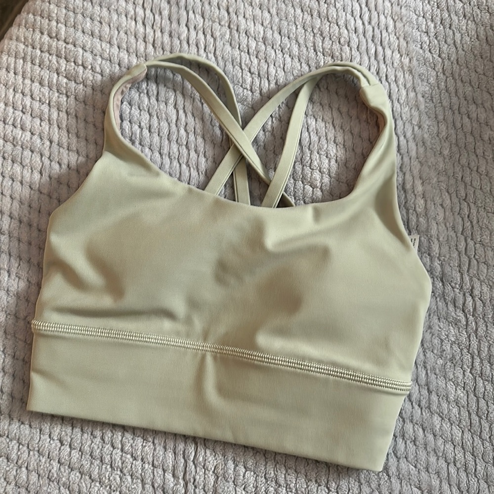 NWOT Lululemon Sports Bra
